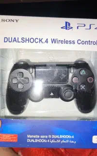 دسته پلی استیشن ۴ ps4