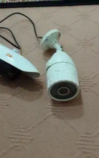۶ عدد دوربین مداربسته درحد