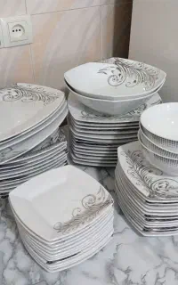 ظروف غذا خوری