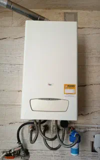 تعمیرات تعمیرکار سرویسکار پکیج آبگرمکن اجاق گاز