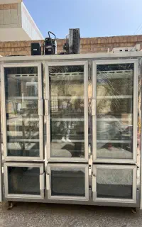 یخچال ویترینی دو طرف نما ۶ درب مستقل برند ارگ یزد