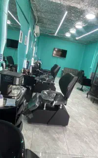 اجاره صندلی و اموزش ارایشگری مردانه