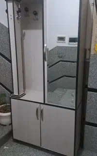 جاکفشی آئینه دار