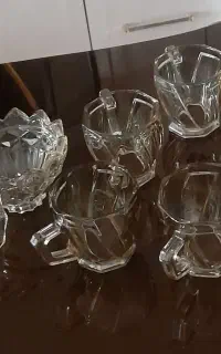 فنجان دودی وقندان وشکلات خوری