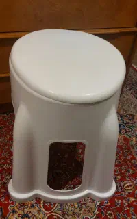 صندلی توالت