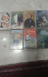 نوار کاست با جعبه
