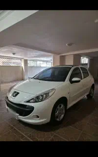 207 سفید پانوراما اتومات