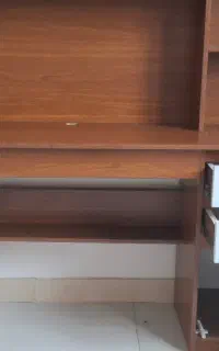 میز کامپوتر کتابخانه ای
