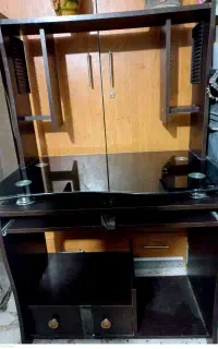 میز کامپیوتر