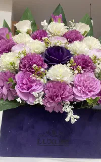 گل مصنوعی