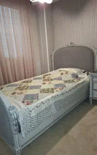 تخت ۱۲۰ ،پاتختی ،آینه قدی،تشک برند