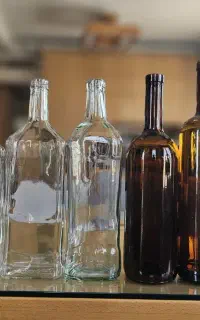 بطری شیشه ای