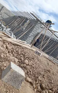 اجرای کلیه دیوارکشی بلوکی باغ جدول