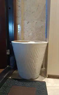 گلدان سفالی بزرگ