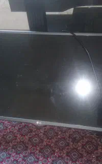 سه قلم وسایل به فروش میرسه