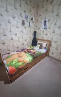 تخت وکمد