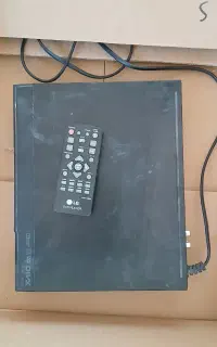 دستگاه ویدئو دی وی دی و سی دی مارک ال جی