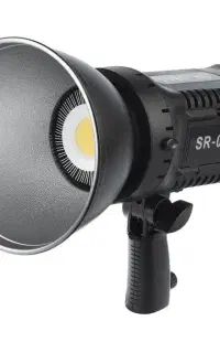 نور عکاسی SR0811