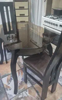 میز نهارخوری ۴نفره