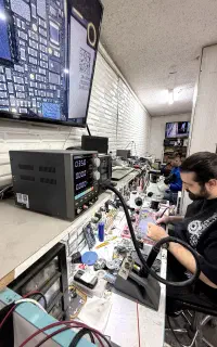 تعمیر تخصصی موبایل فوری در محل با گارانتی