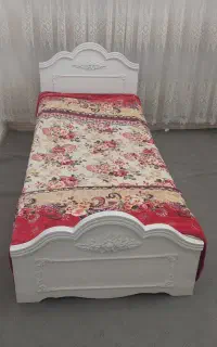 تخت نوجوان دخترانه سفید با تشک(سالم و تمیز)