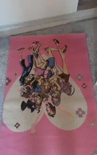 قالیچه کنار تخت کودک