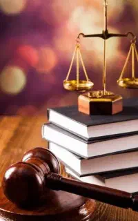 وکیل پایه یک دادگستری عضو کانون وکلای مازندران
