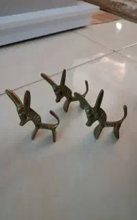 مجسمه برنجی