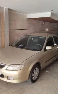 مزدا ۳۲۳ اف ال ۸۲