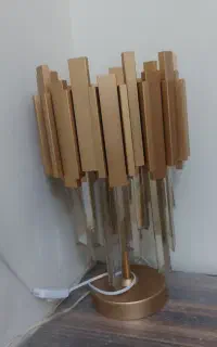 چراغ خواب کنار عسلی
