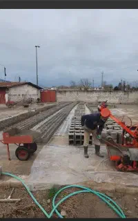 استخدام ۲ نفر بلوک زن در بندر انزلی