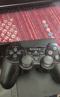 پی اس پلیسشن 2  شمارم زیر گذاشتم