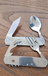 چاقو و قاشق چنگال سفری