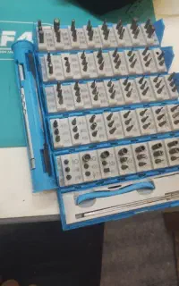 پیچ گوشتی سانشاین