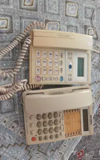 تلفن رو میزی