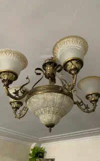 لوستر برنز