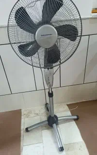 پنکه و کمد چهار کشو