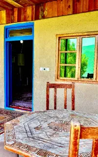 ویلا سنتی و لوکس نوک قله تو دل جنگل