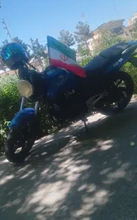 موتور سیکلت۲۲۰پالس۵دنده مدل ۹۴ نرم و روان