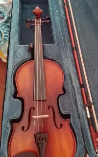 فروش ویولن در حد نو