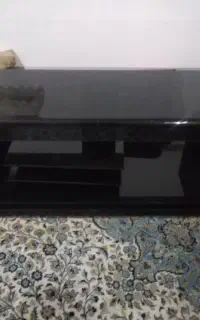 میز تلویزیون شیشه ای