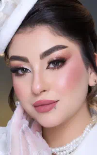میکاپ ضد آب و شنیون ۵۰ درصد تخفیف