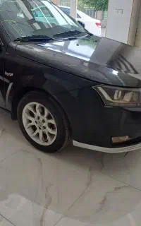 خودروی فوق دوتکه رنگ بافنی سالم