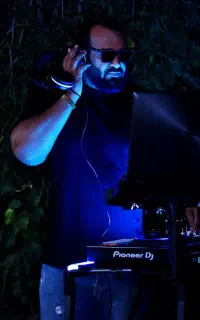 اجرای مراسمات توسط دی جی حرفه ای(عقد،تولد،عروسی)