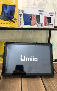 تبلت های کیبورد دار ۱۰ اینچ umiio s24به همراه کیف