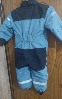 کاپشن و کلاه بچه گانه
