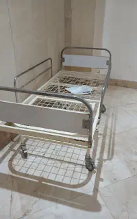 تخته بیمارستانی