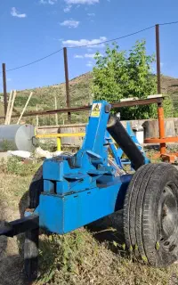 قیچی برقی میلگرد بر چرخدار هیدرولیکی
