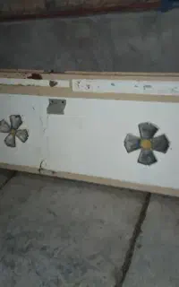 در دست دوم فروشی