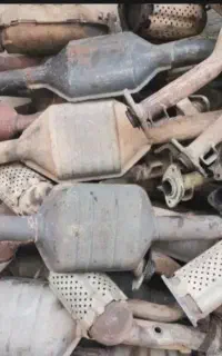 خرید و فروش کاتالیزور و خاک